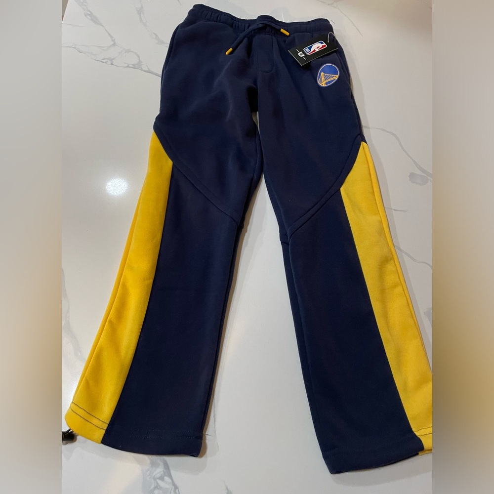 Golden State Warriors Youth Joggers / Sweatpants Retails For $60